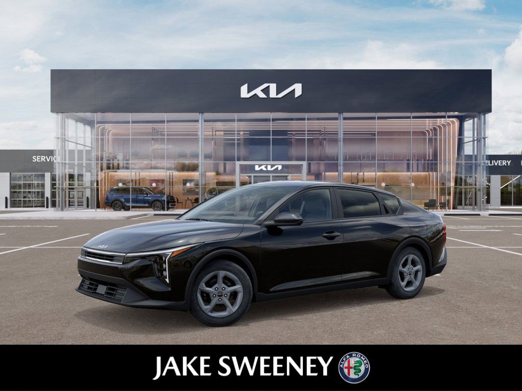 2025 Kia K4 LX photo 2