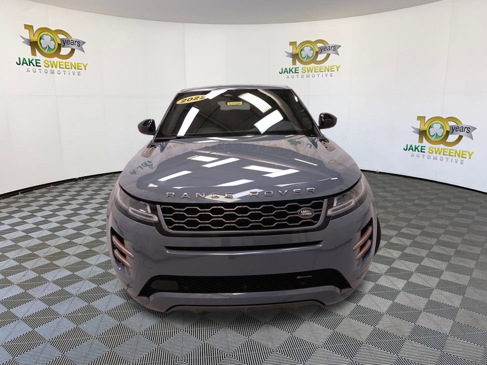 2022 Land Rover Range Rover Evoque R-Dynamic SE photo 2