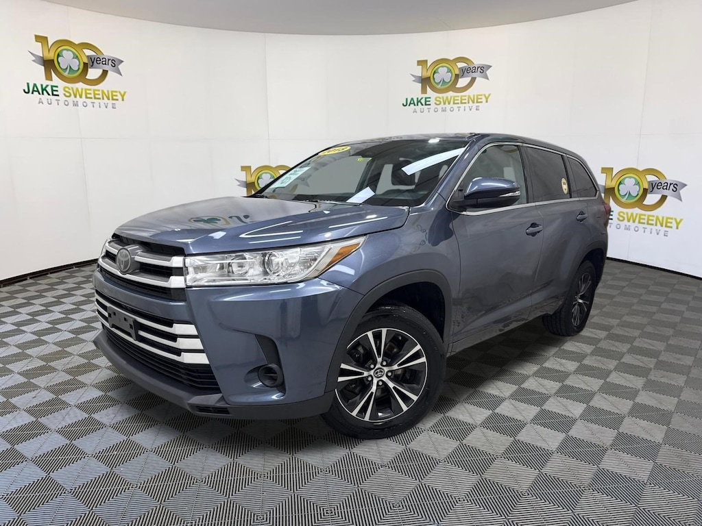 Used 2018 Toyota Highlander LE SUV