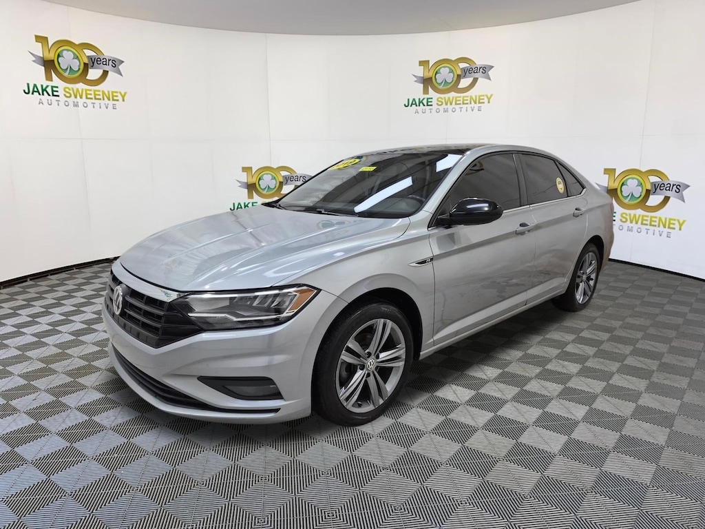 Used 2019 Volkswagen Jetta R-Line Sedan
