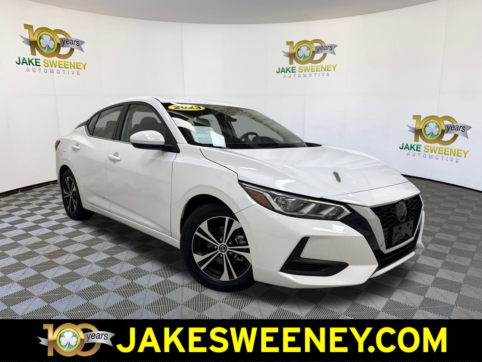 2023 Nissan Sentra SV's photo