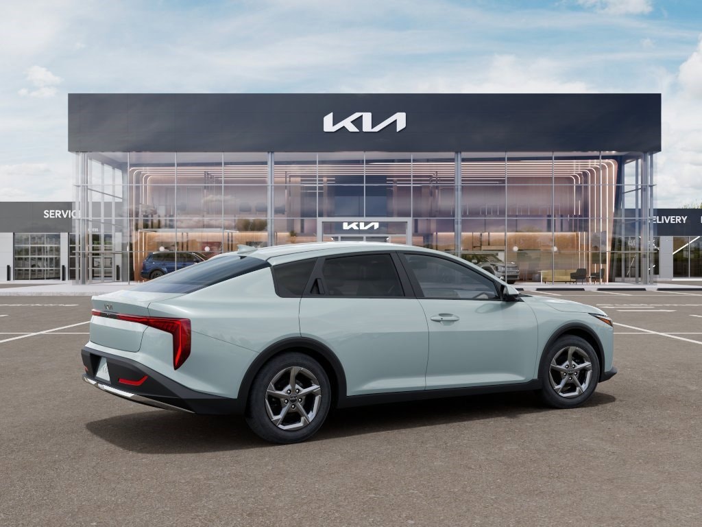 New 2026 Kia K4 LXS Sedan