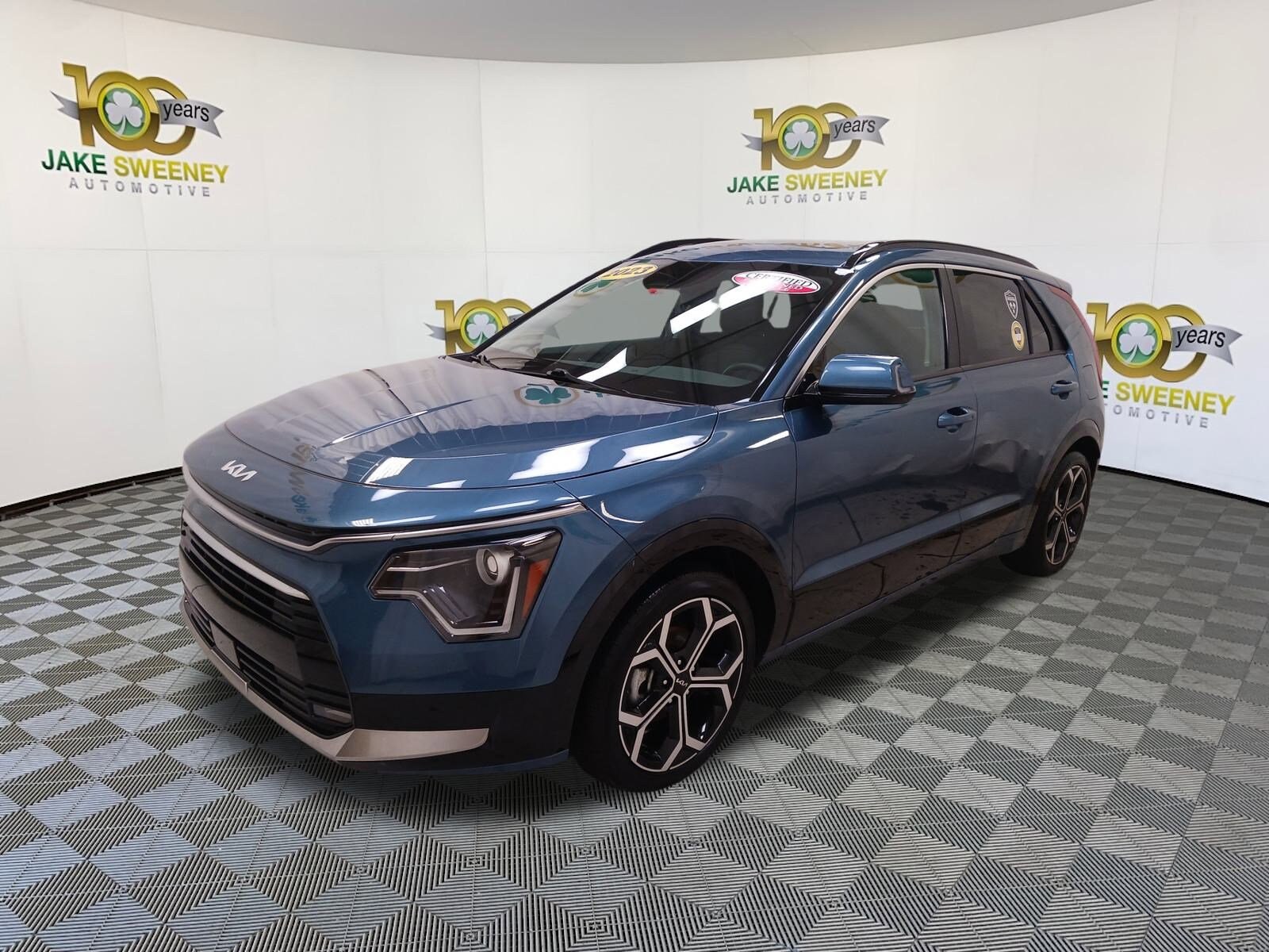2023 Kia Niro EX Touring photo 3