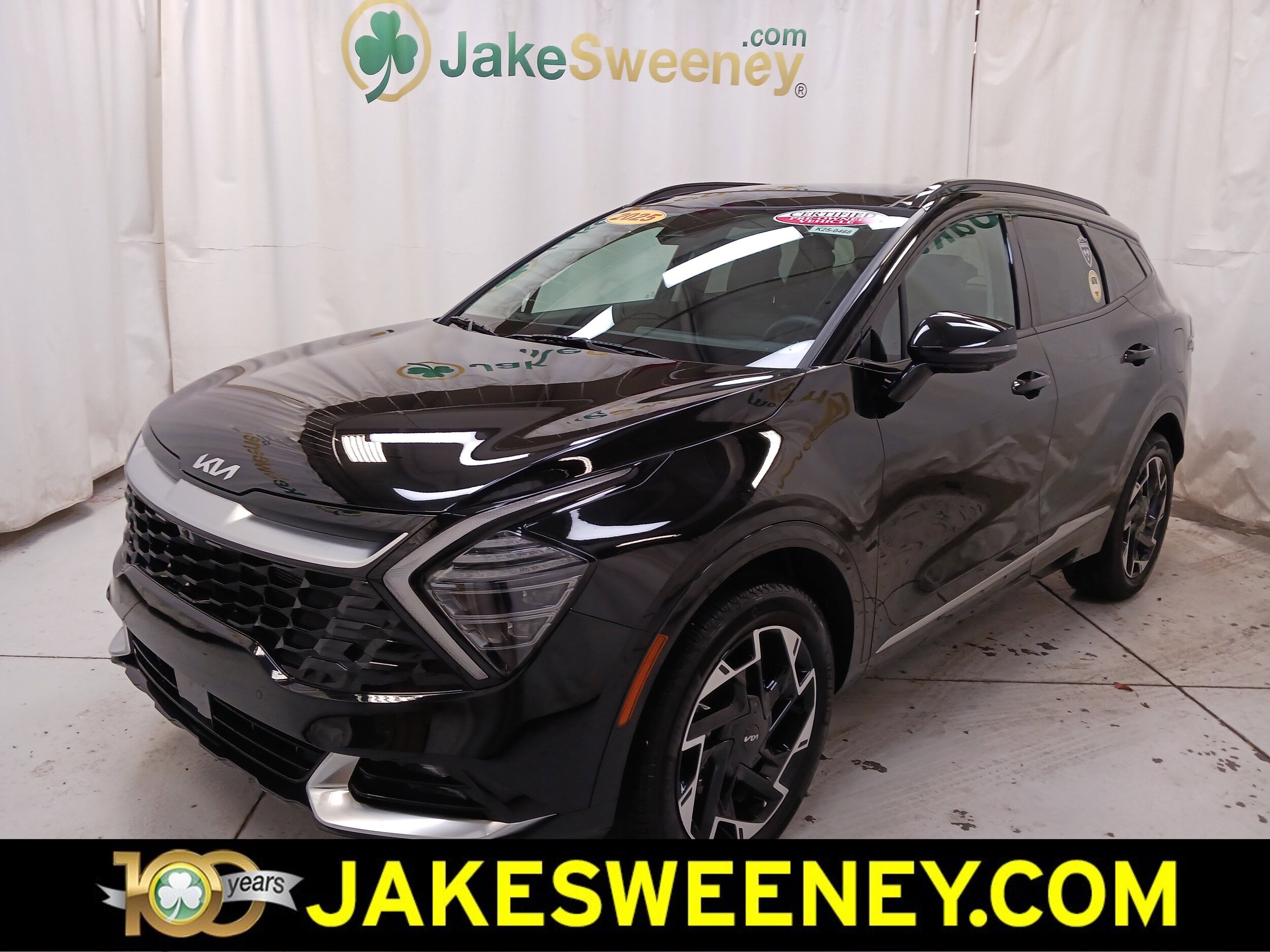 2025 Kia Sportage photo 2