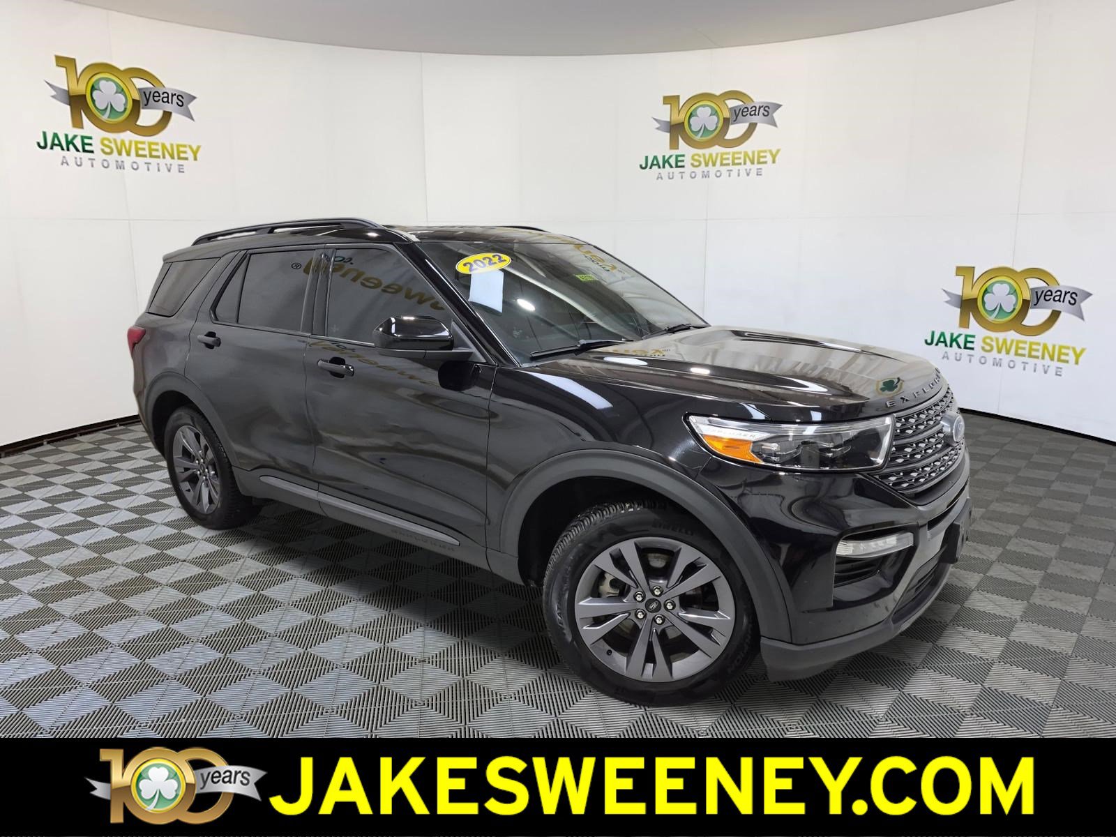 2022 Ford Explorer XLT 4WD's photo
