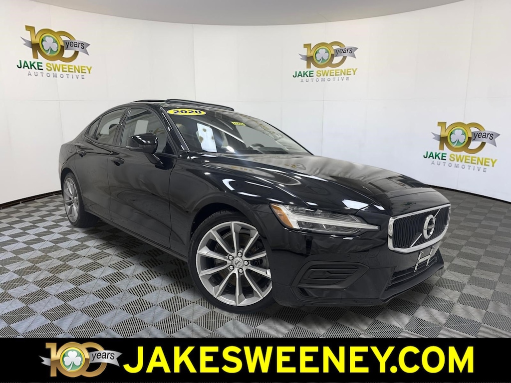 Used 2020 Volvo S60 T6 Momentum Sedan