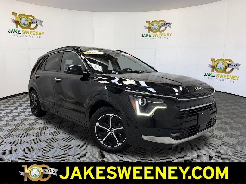 Certified 2023 Kia Niro SX SUV