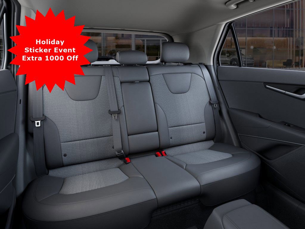 2025 Kia Niro EX Touring - Photo 19