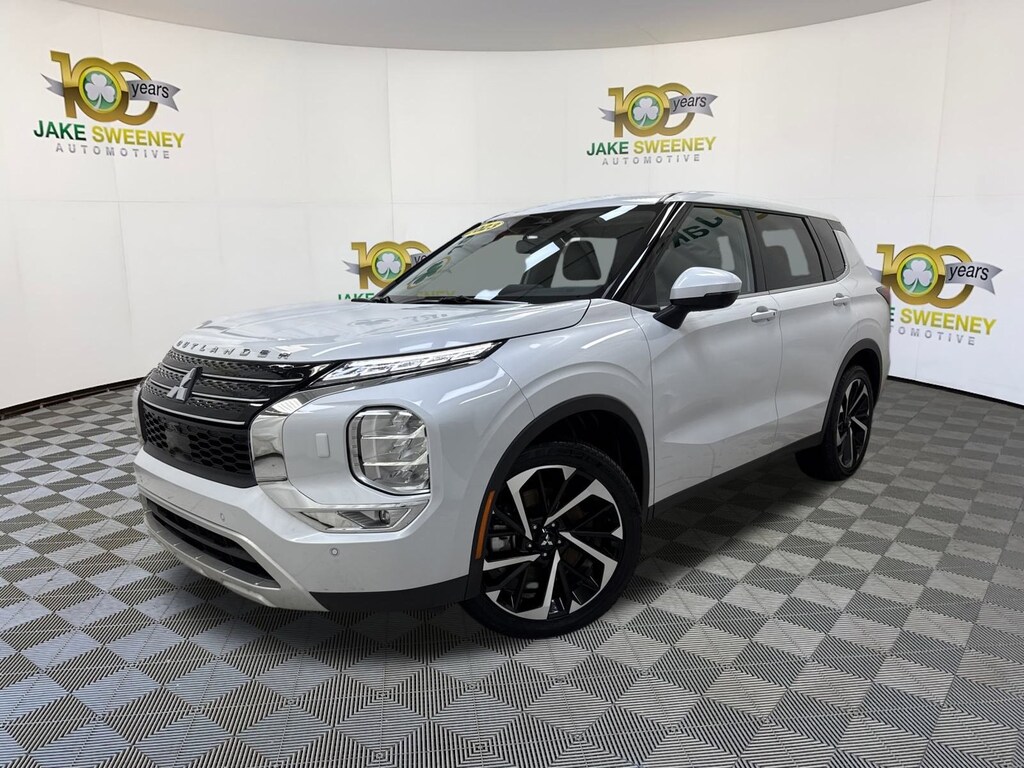 Used 2023 Mitsubishi Outlander SE SUV