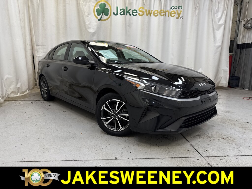 Used 2023 Kia Forte LXS Sedan