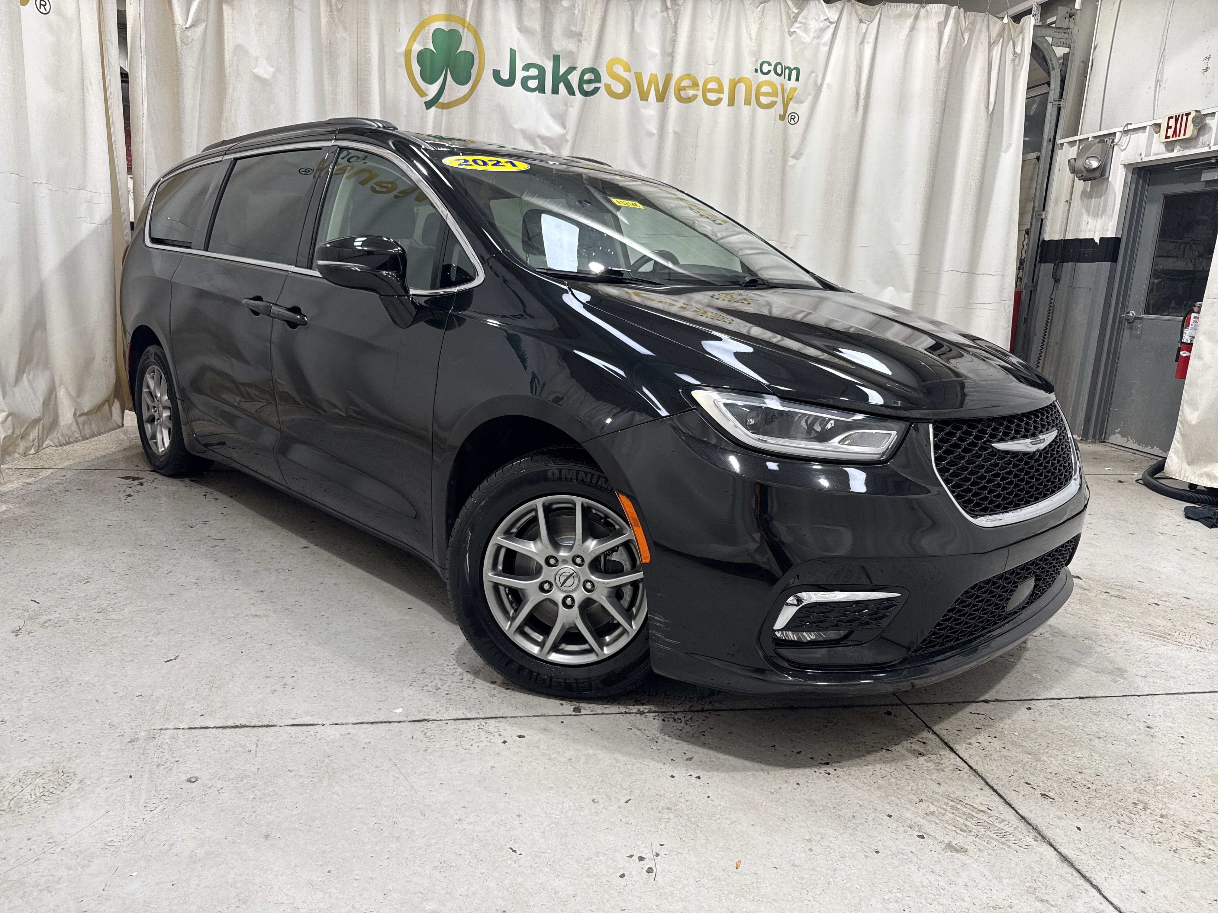  Chrysler Pacifica