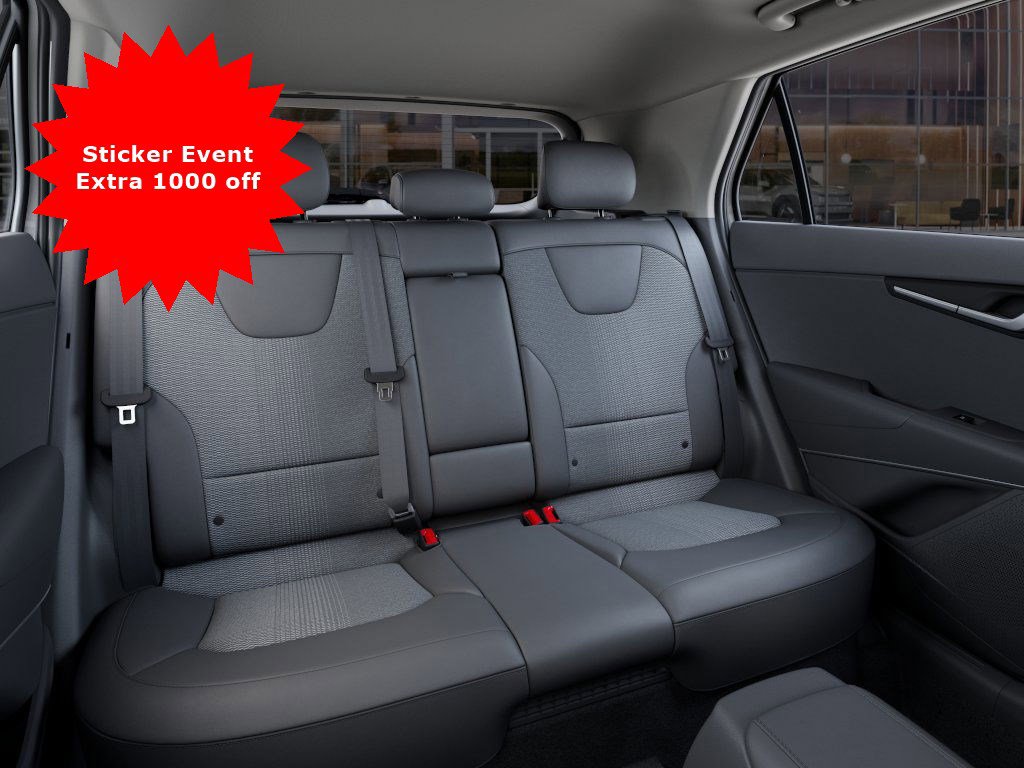 2025 Kia Niro EX Touring - Photo 19