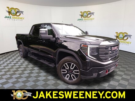 2023 GMC Sierra 1500 AT4 Truck Crew Cab