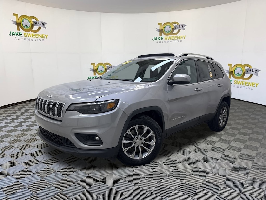 Used 2019 Jeep Cherokee Latitude SUV