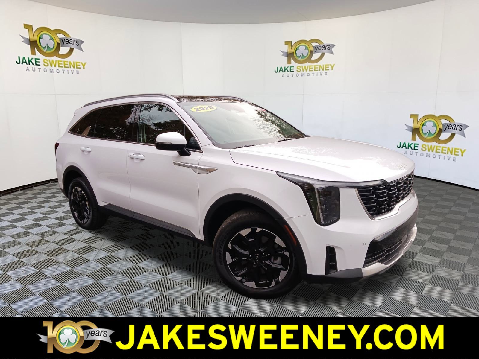 2025 Kia Sorento S's photo