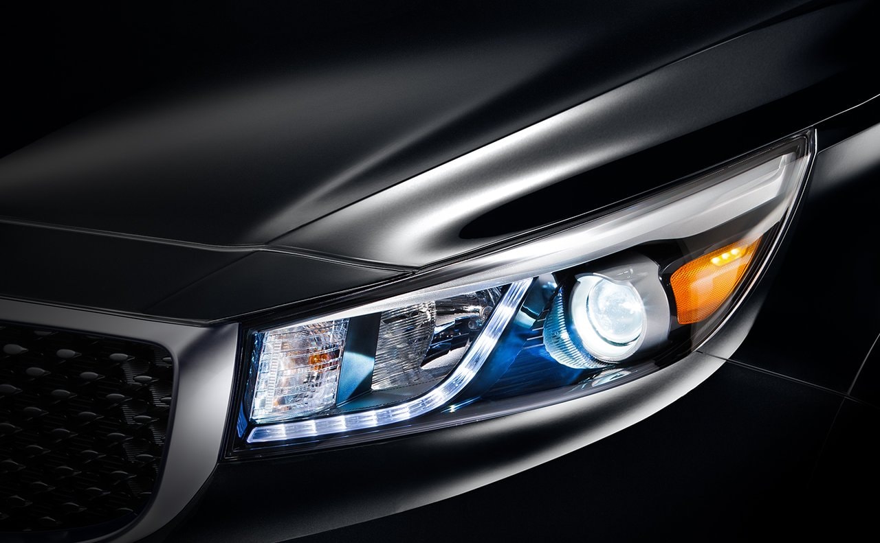 Kia Sedona Exterior