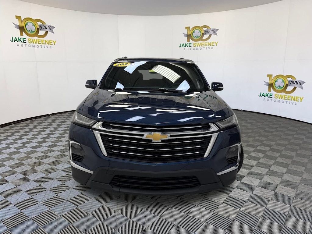 Used 2023 Chevrolet Traverse LT Cloth w/1LT SUV