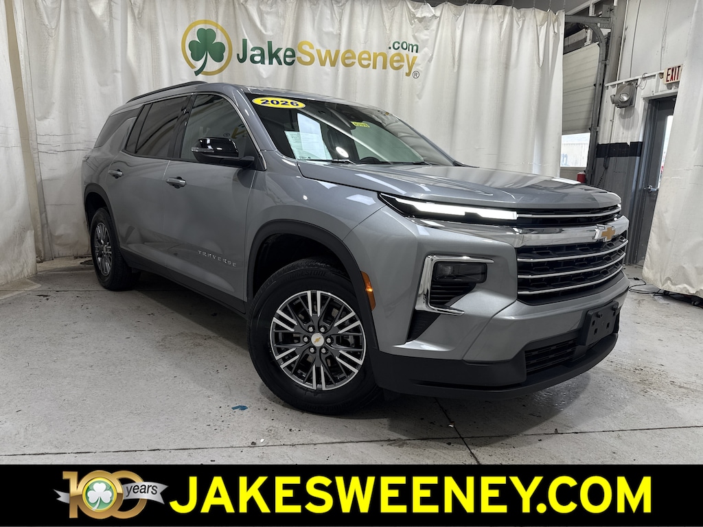 Used 2026 Chevrolet Traverse LT SUV