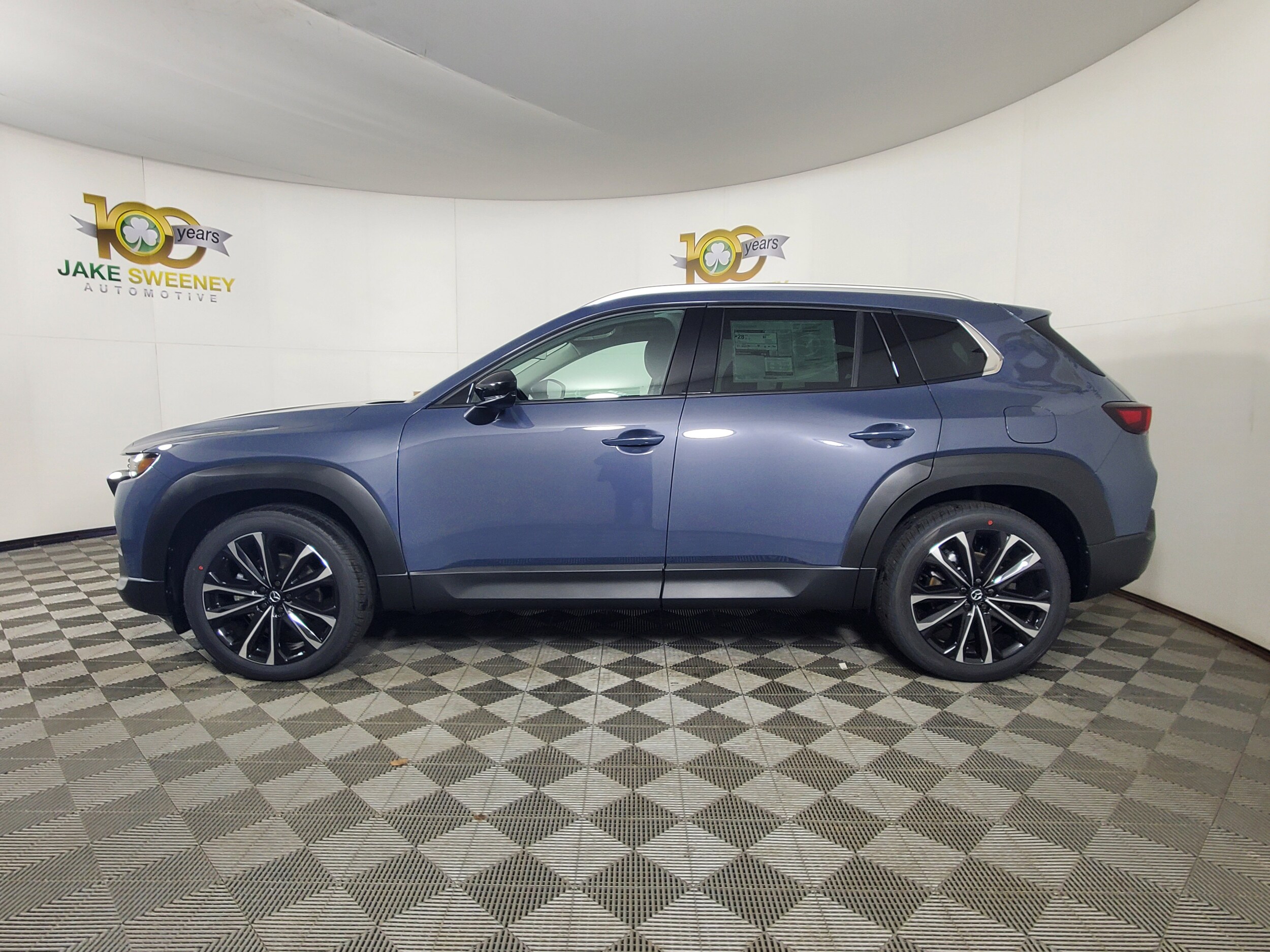 2025 Mazda CX-50 2.5 Premium Plus photo 3