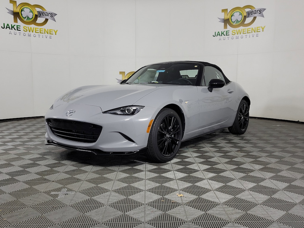 New 2025 Mazda MX-5 Miata Club CONVERTIBLE