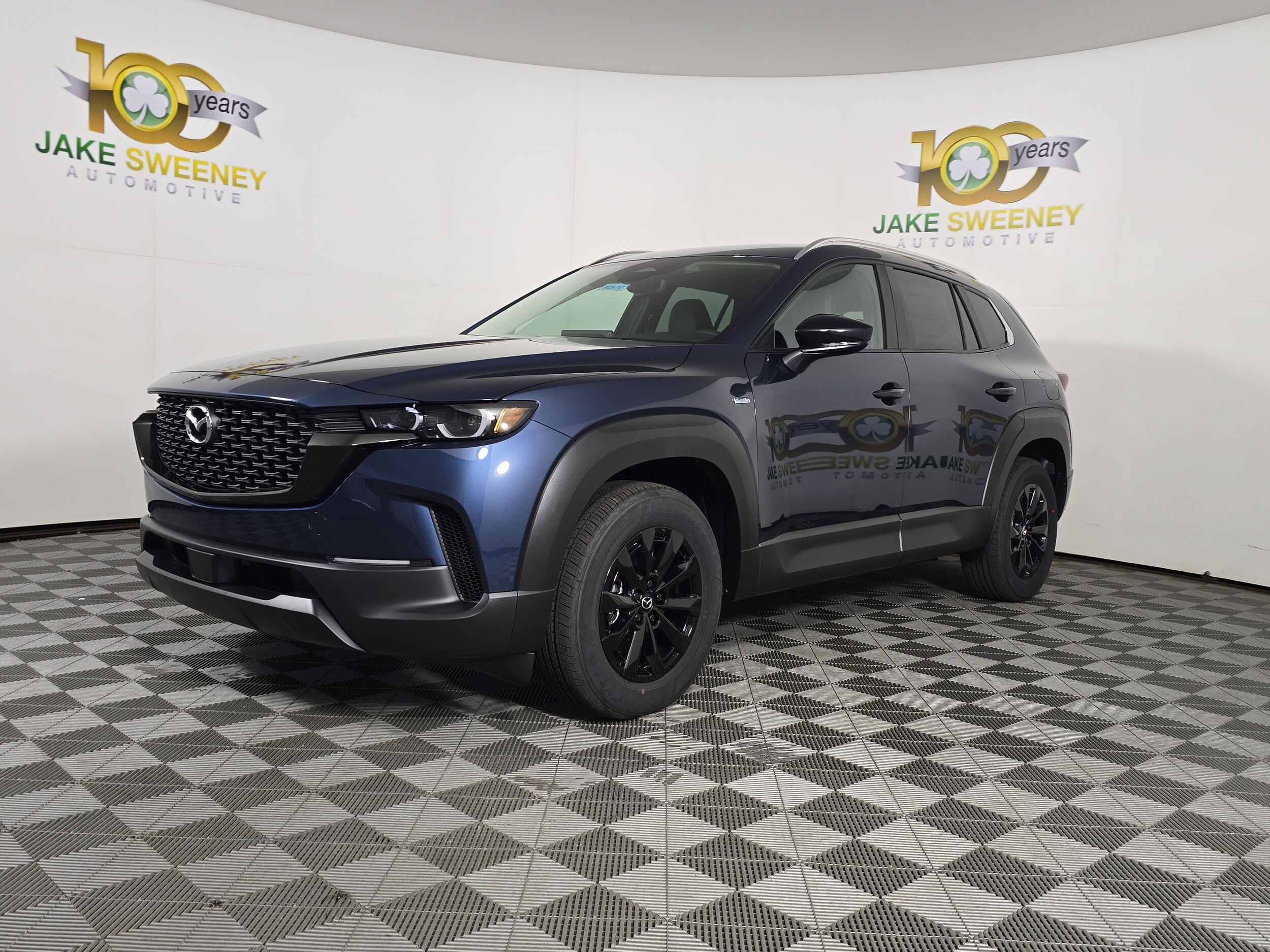 2025 Mazda CX-50 Preferred photo 2