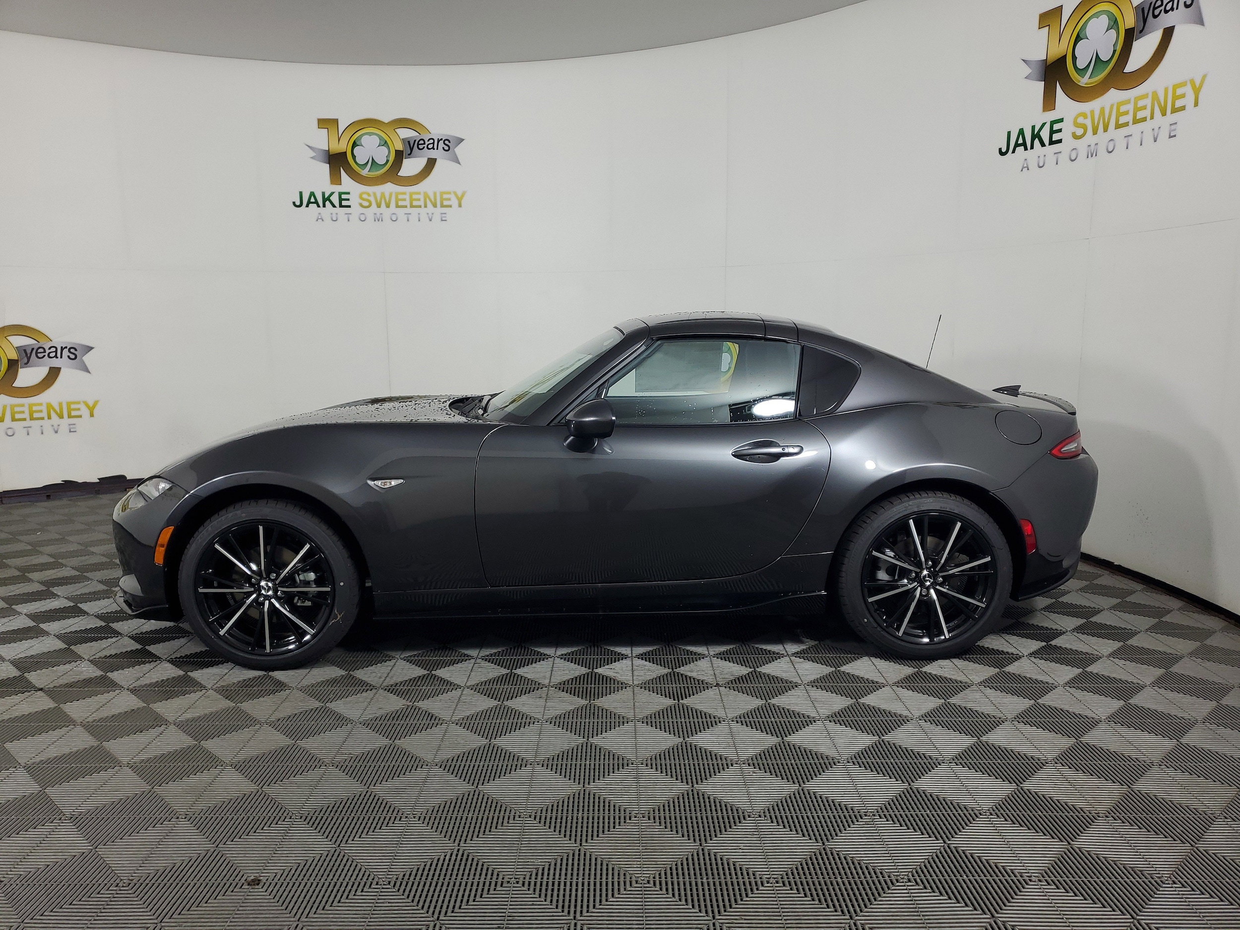 Cincinnati OH 2025 Mazda MX-5 Miata RF JM1NDAM77S0656870