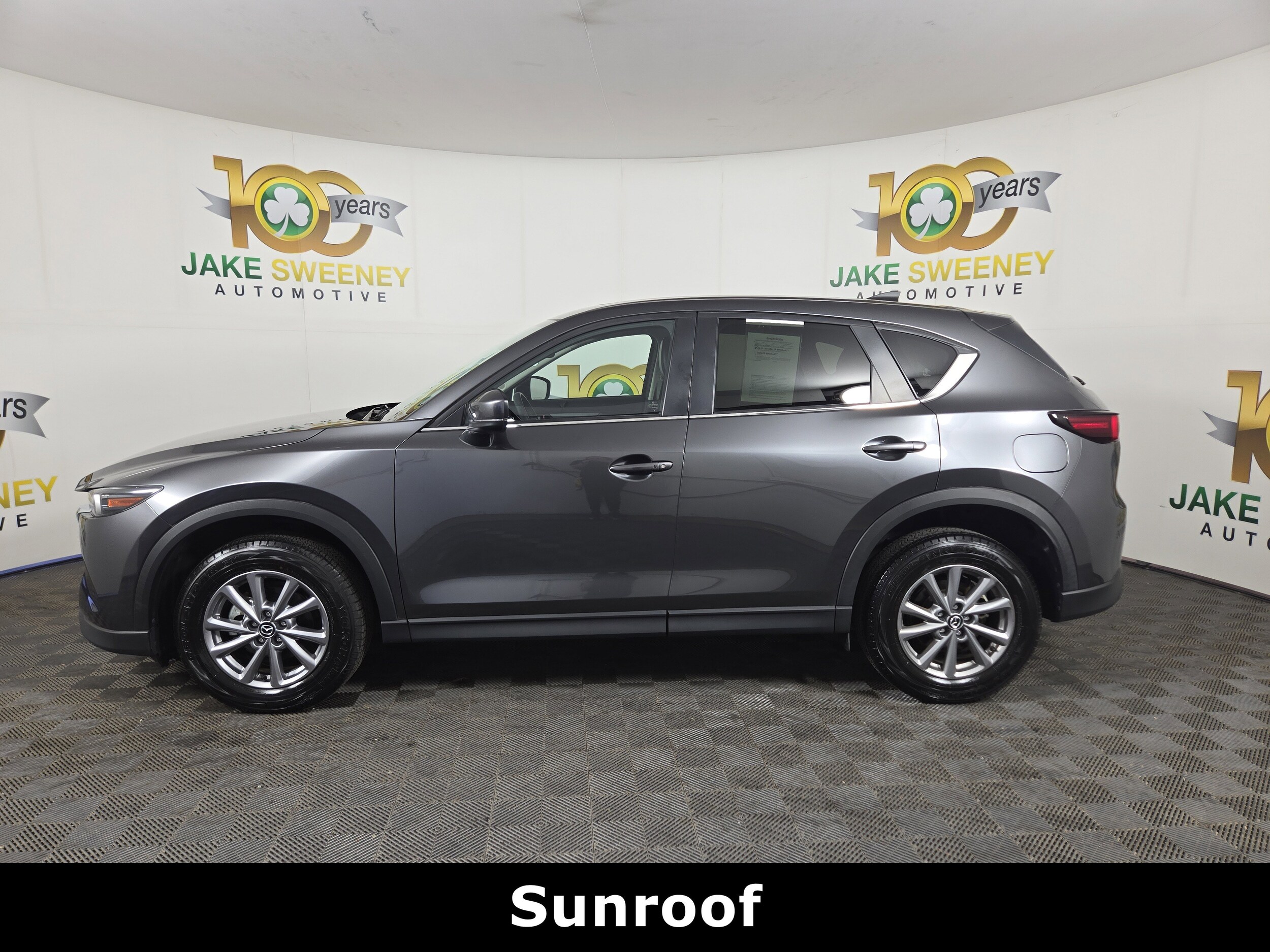 2023 Mazda CX-5 2.5 S Preferred photo 3