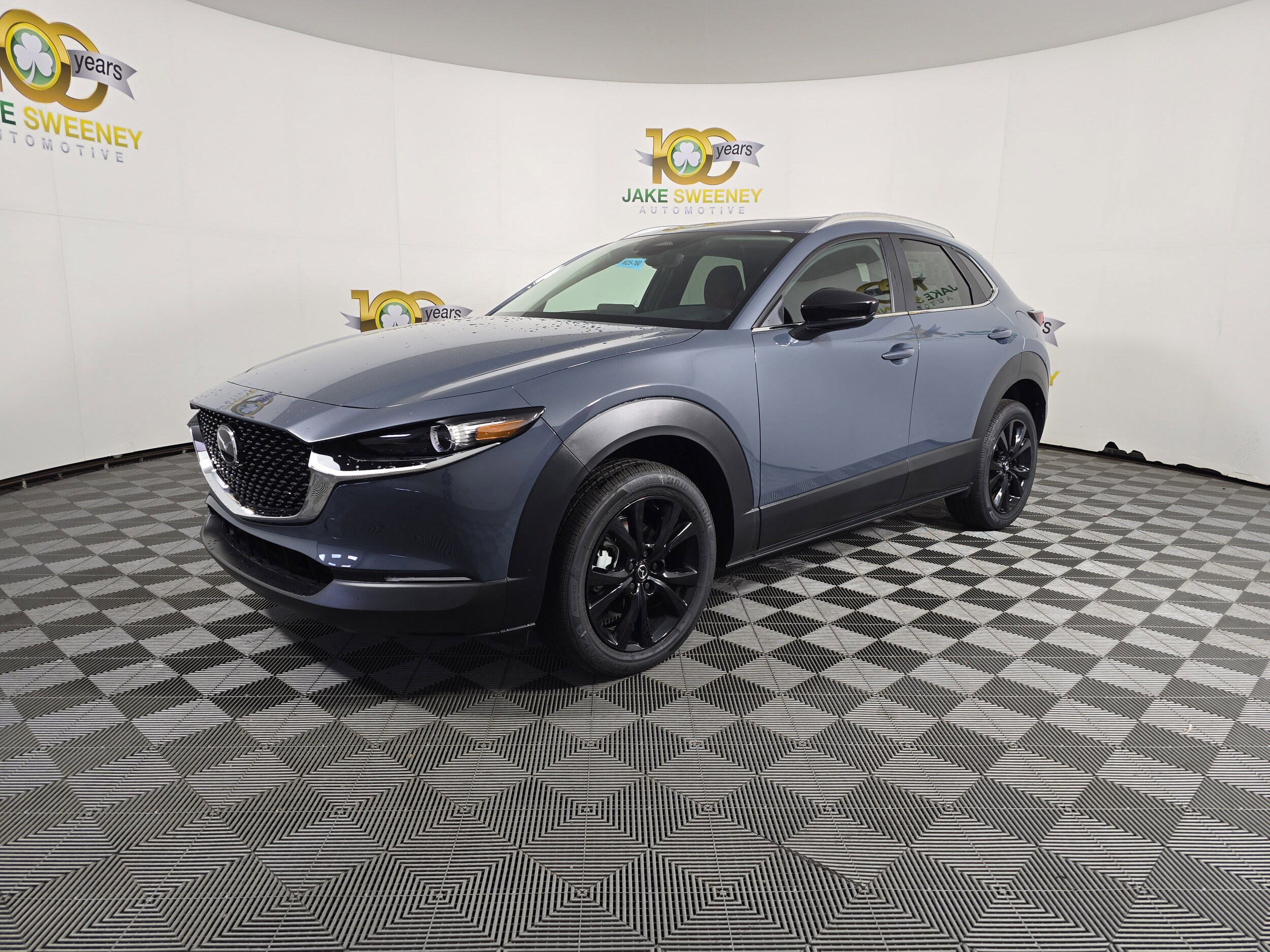 2025 Mazda CX-30 2.5 S Carbon photo 3