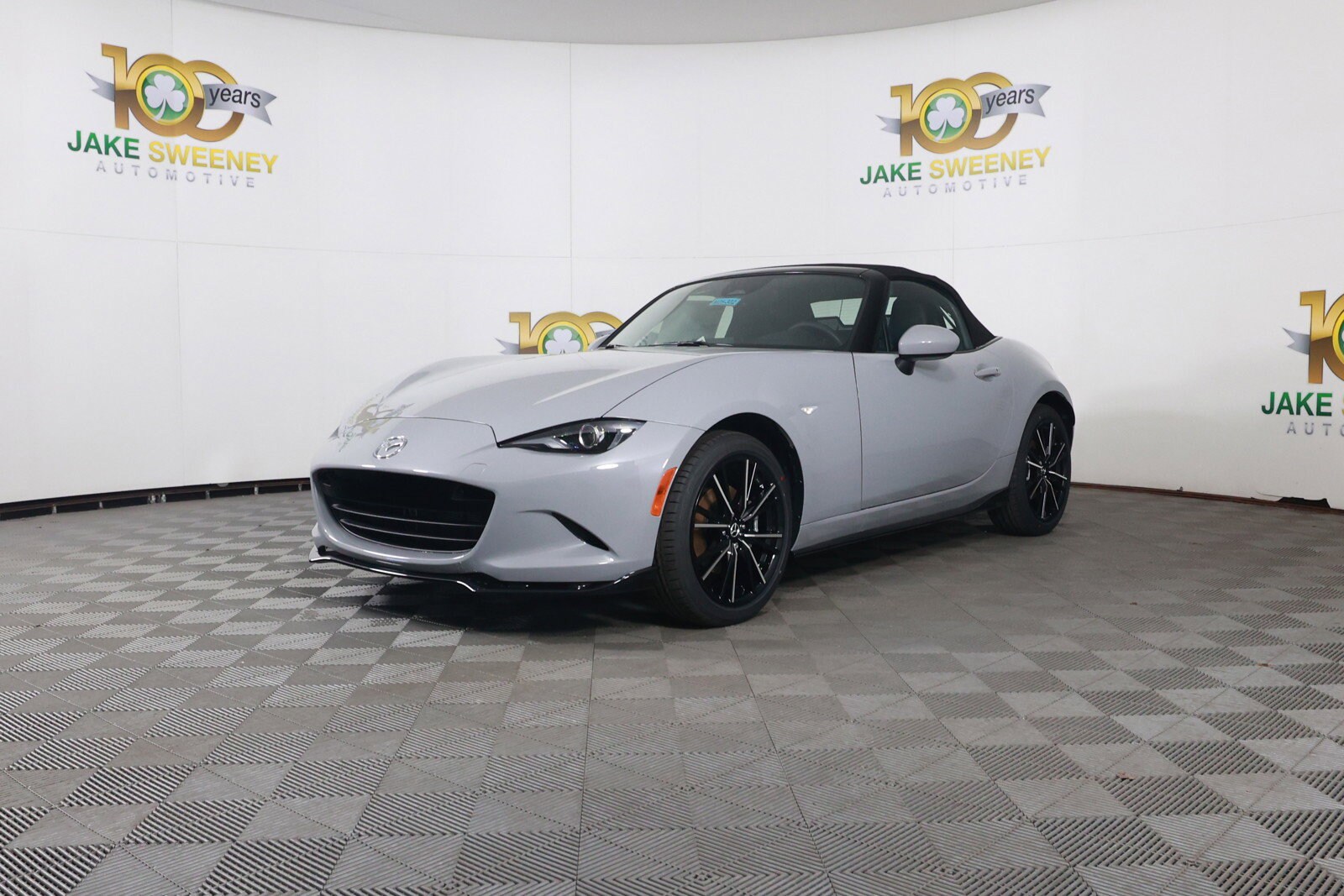 2025 Mazda MX-5 Miata Miata Grand Touring photo 3