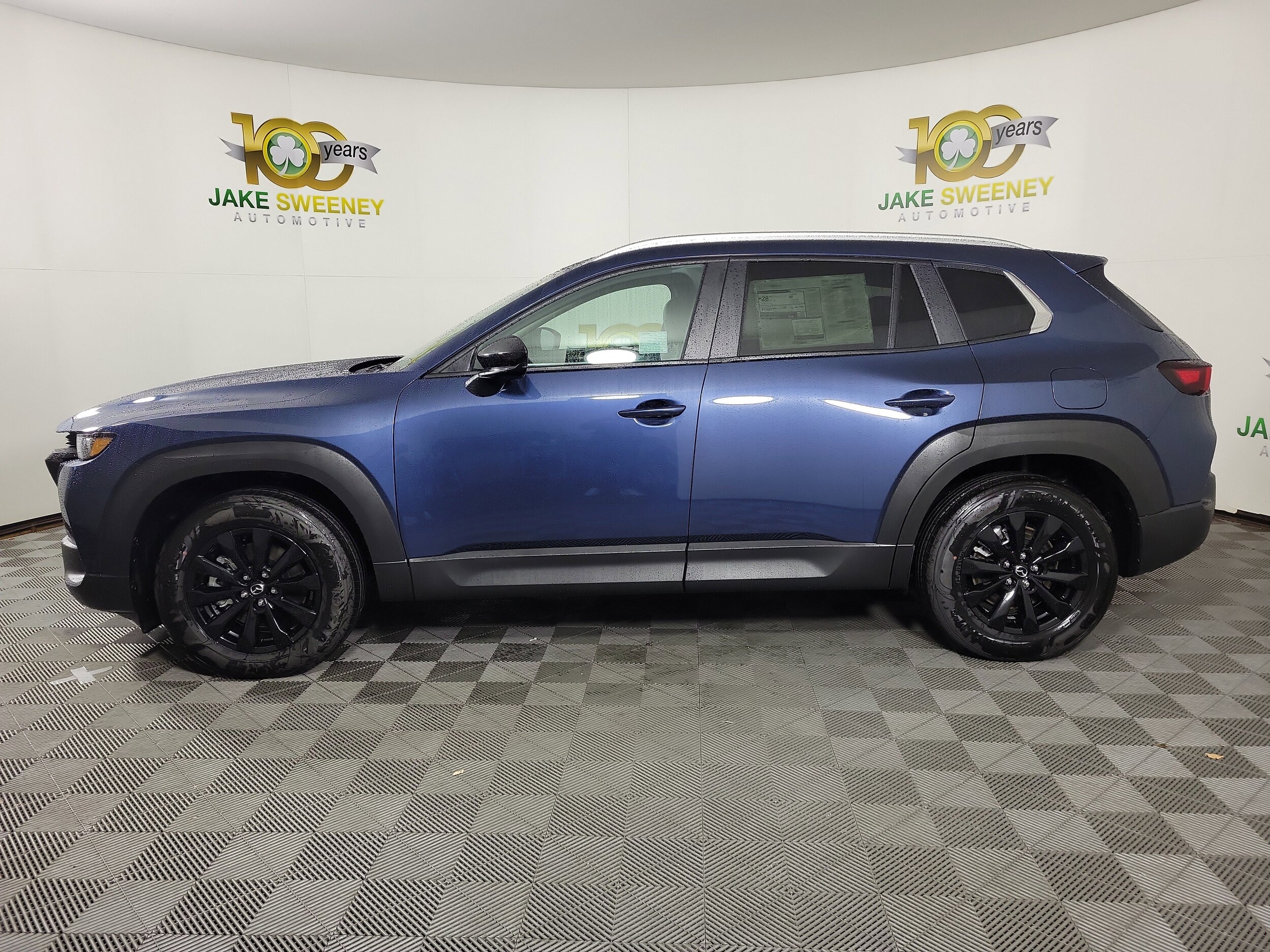 2025 Mazda CX-50 2.5 S Premium photo 2