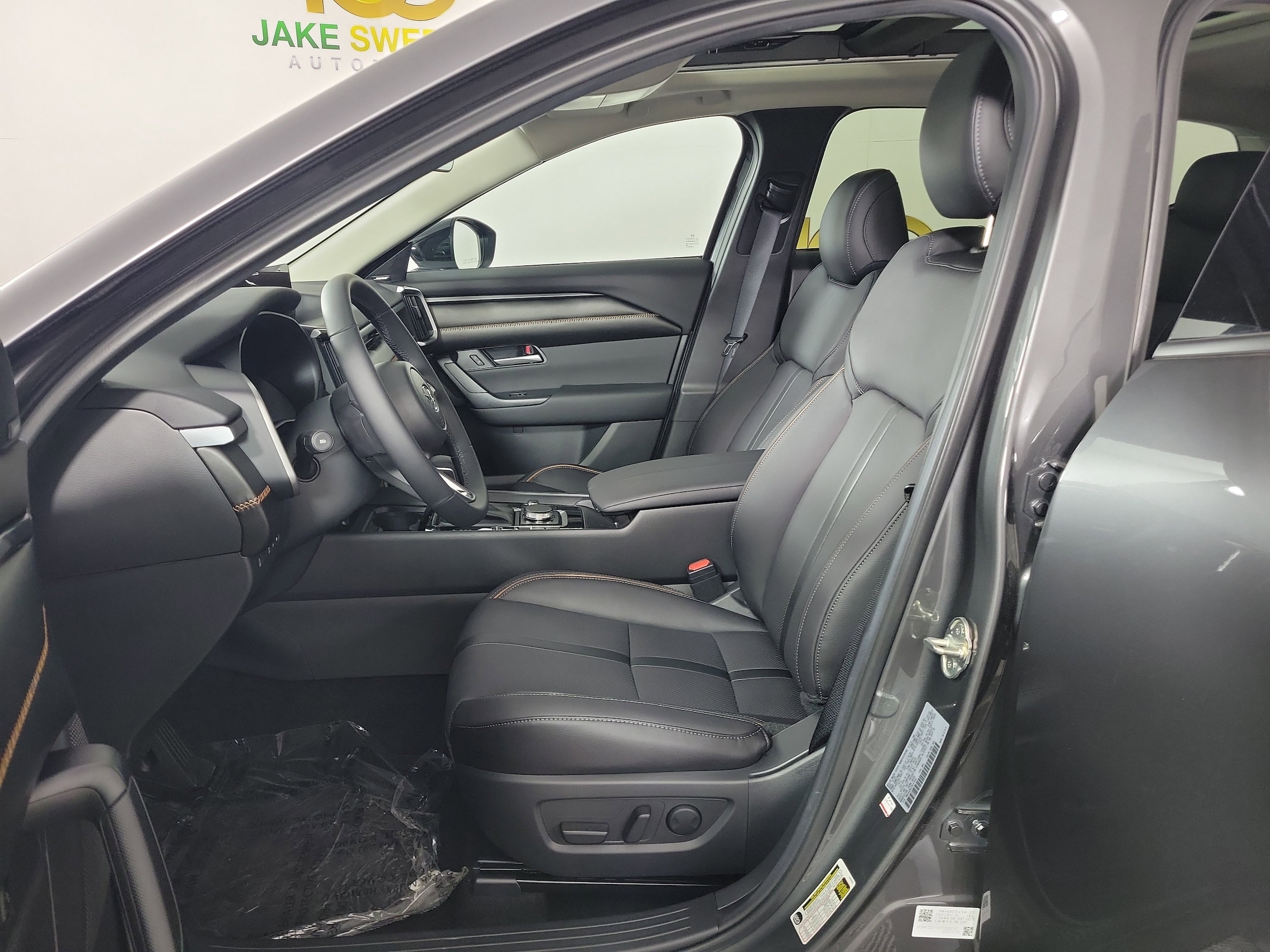 2026 Mazda CX-50 Premium - Photo 9