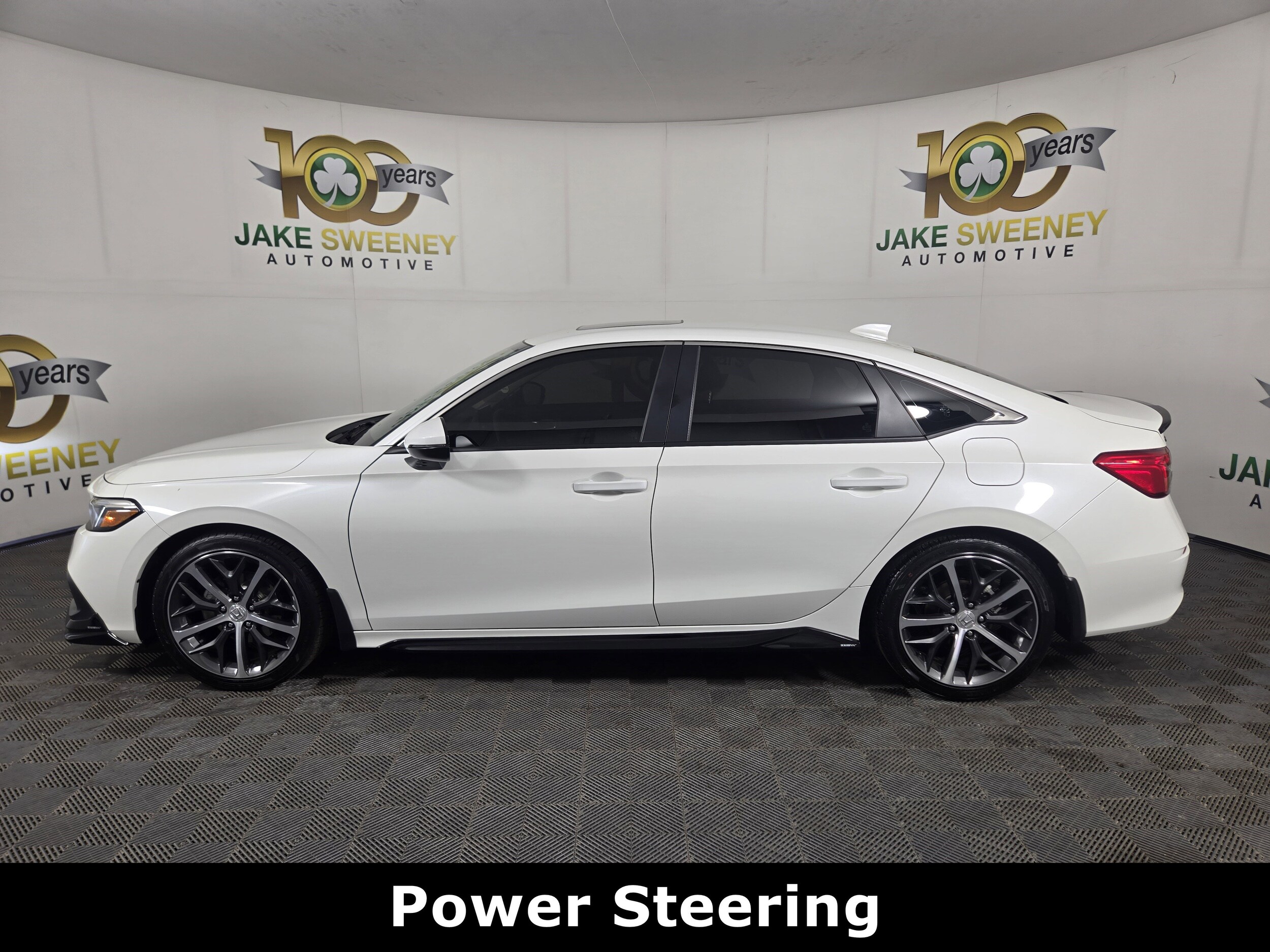 2024 Honda Civic Touring photo 4