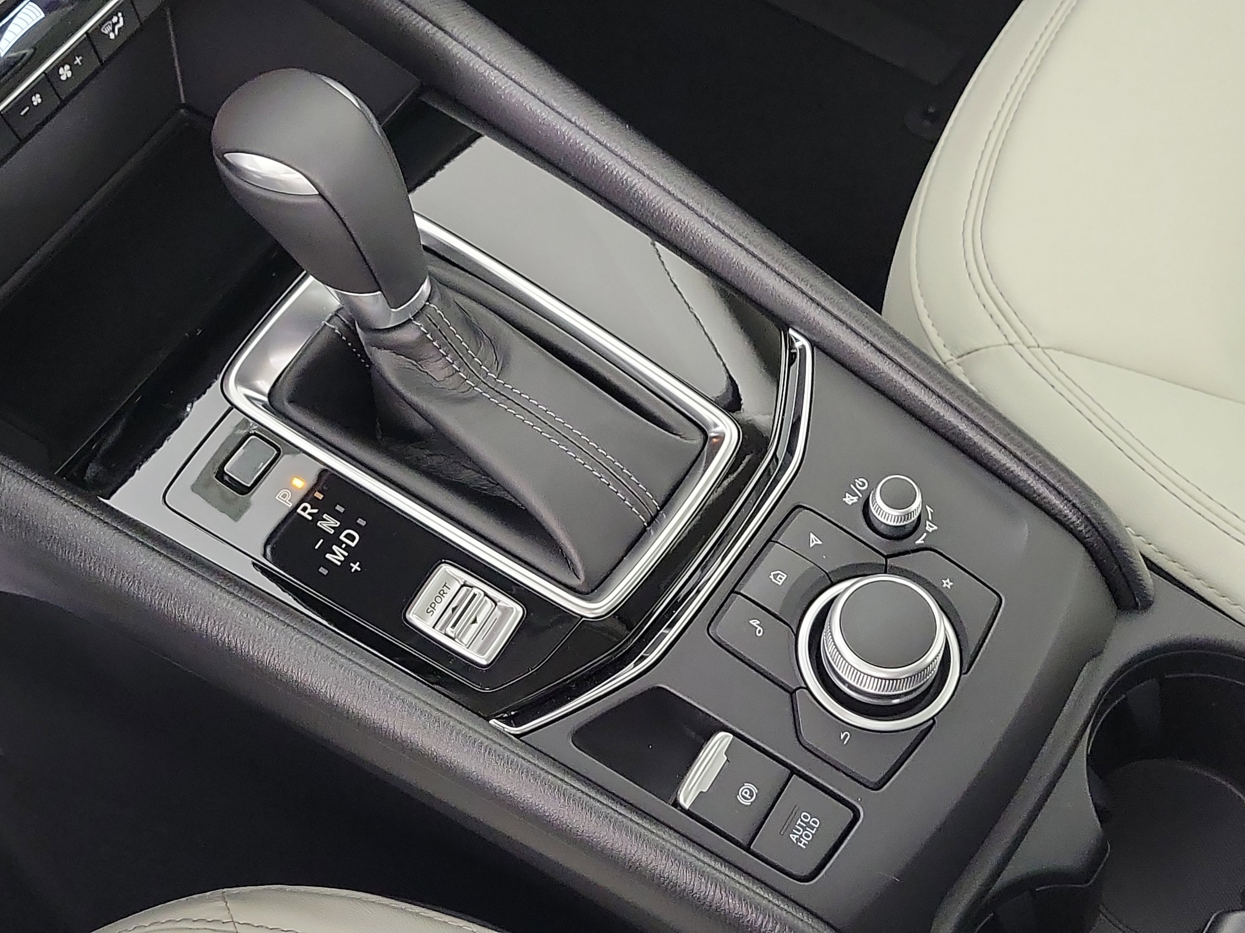 2025 Mazda CX-5 S Preferred package - Photo 22