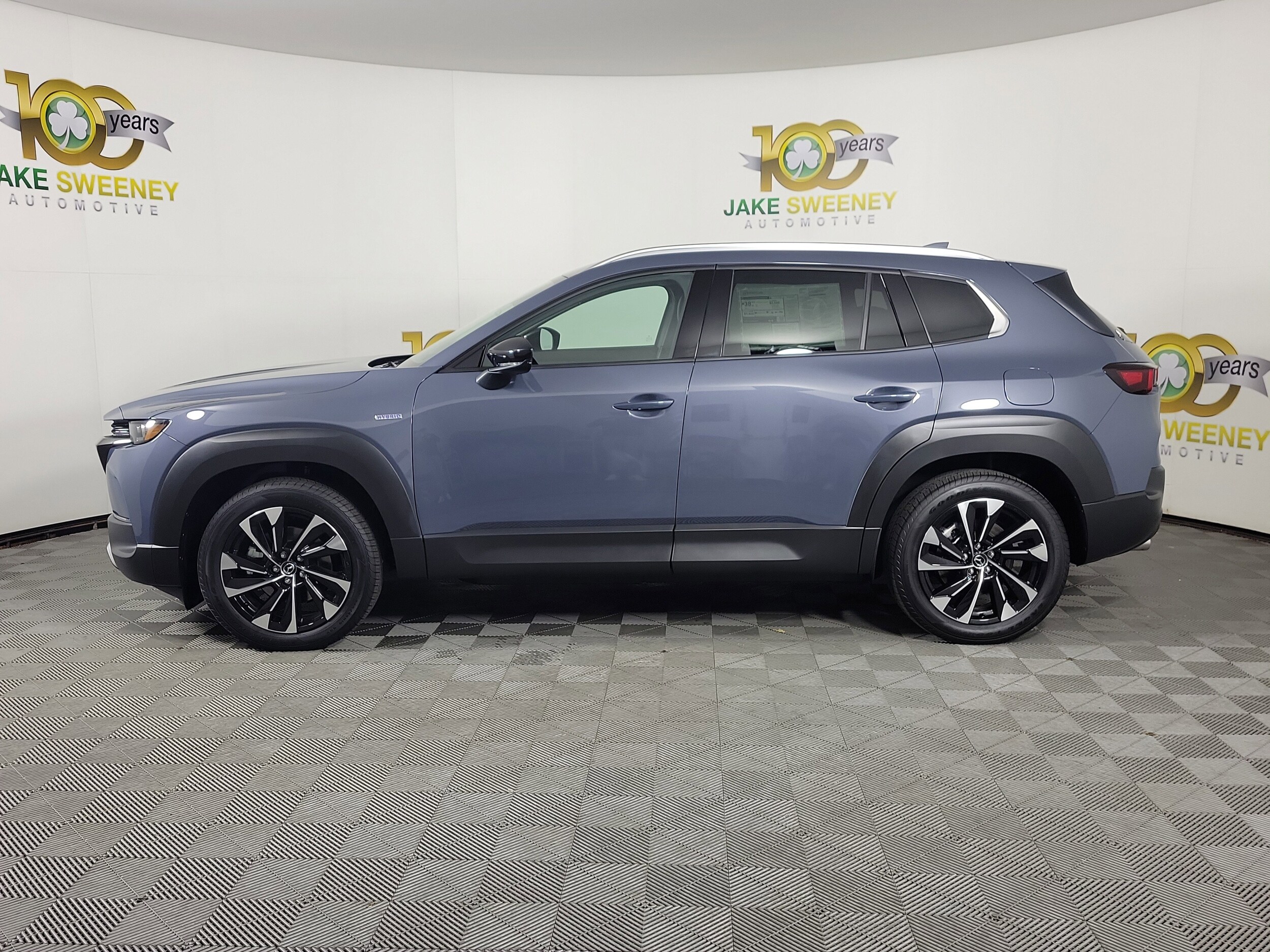 2025 Mazda CX-50 Premium Plus photo 4
