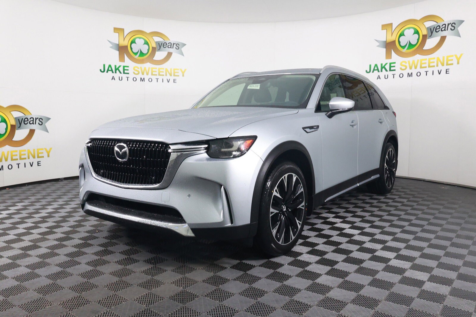 2024 Mazda CX-90 Plug-in Hybrid Premium photo 3