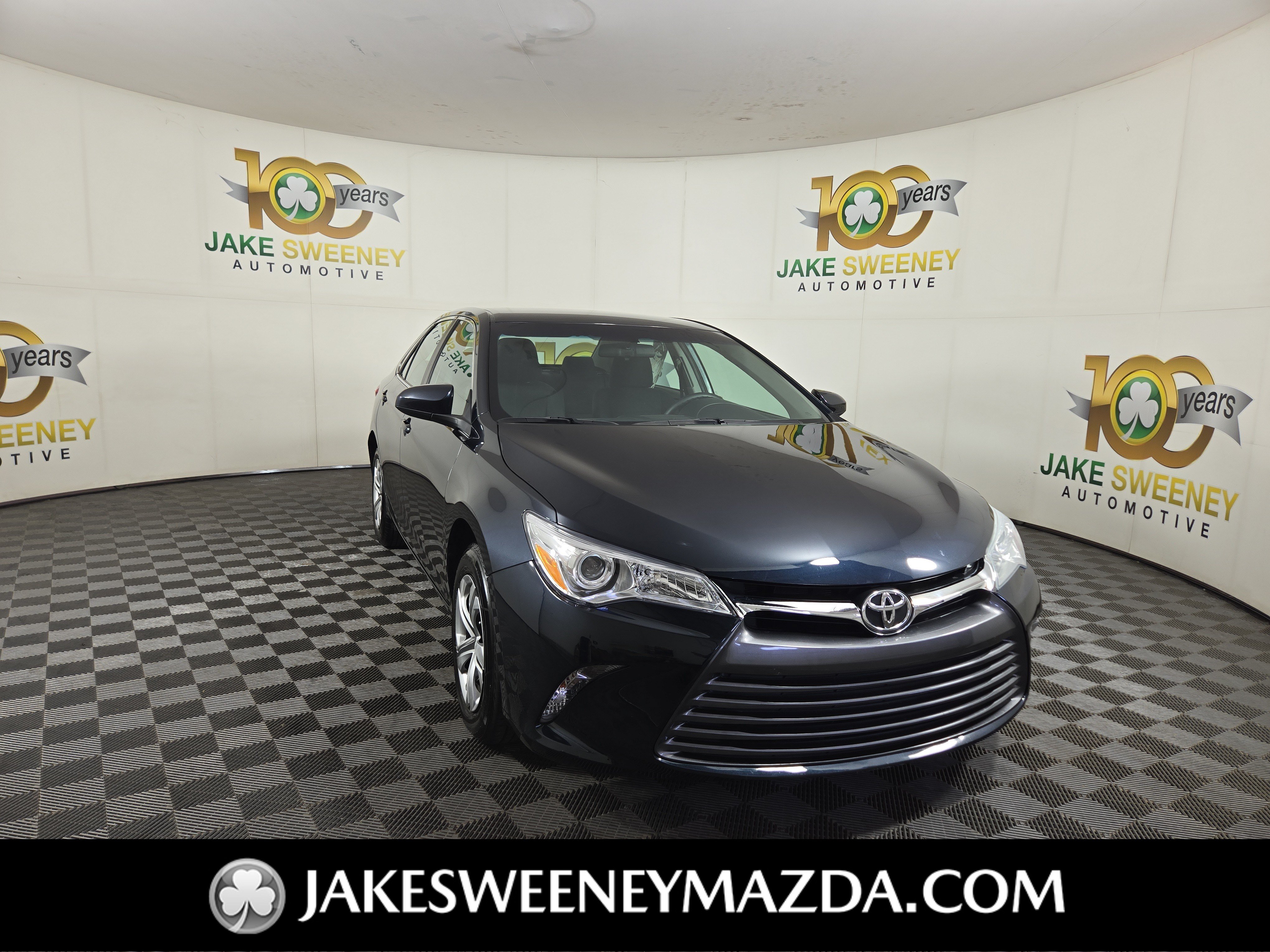 Used 2016 Toyota Camry 4dr Sdn I4 Auto LE Sedan