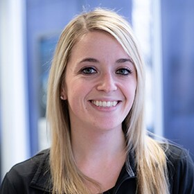 Staff member Rachel Rowe from ID_b4b118924631