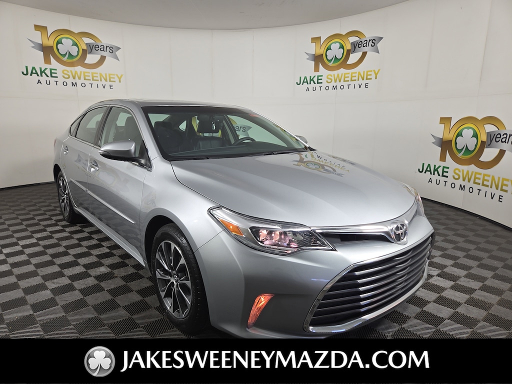 Used 2016 Toyota Avalon XLE Premium Sedan