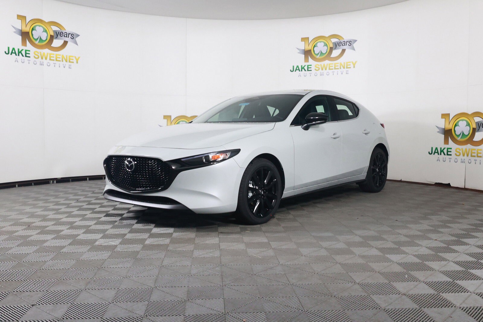 2025 Mazda Mazda3 Hatchback 2.5 Select Sport photo 3