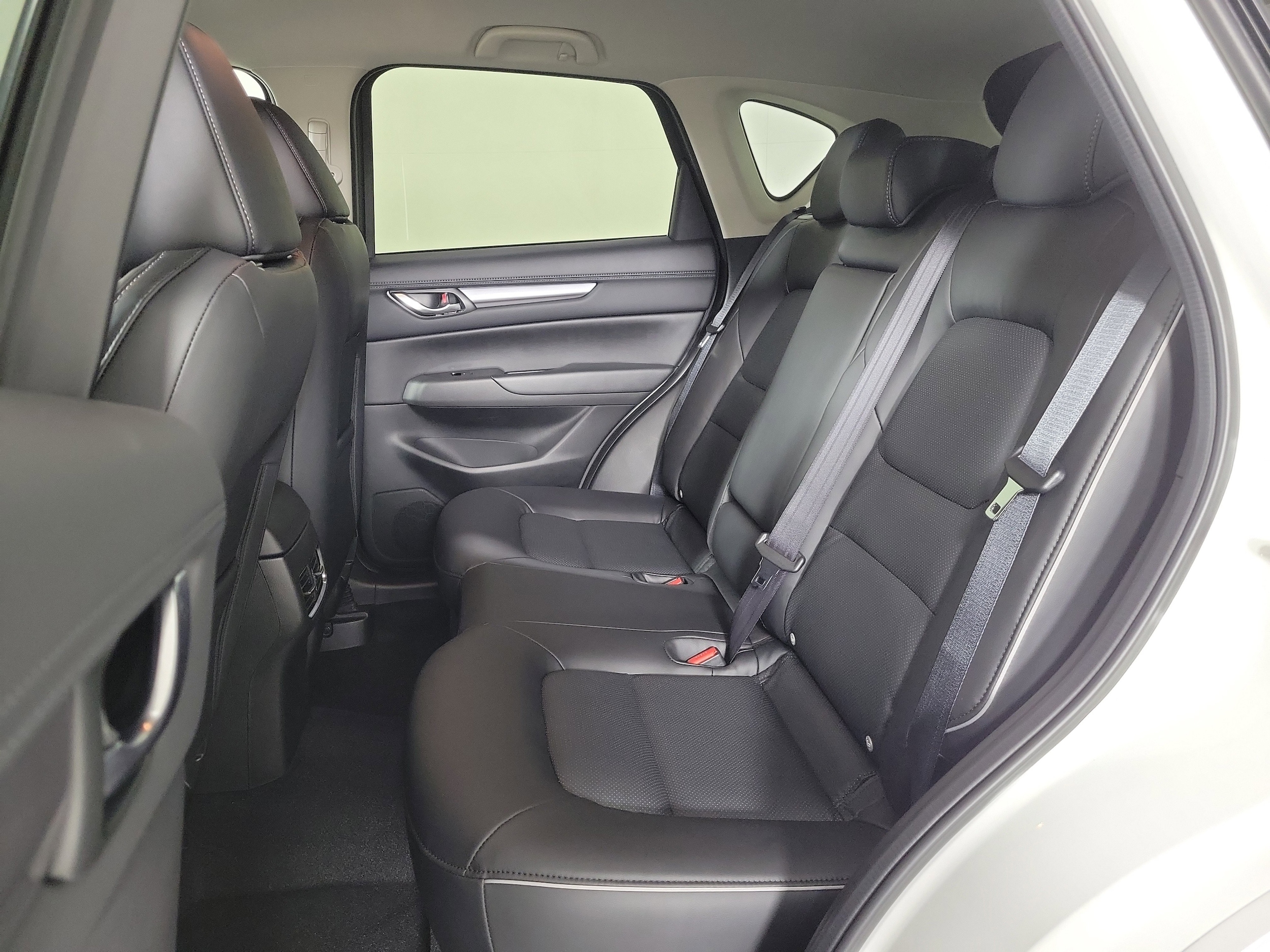 2025 Mazda CX-5 S Select Package - Photo 12