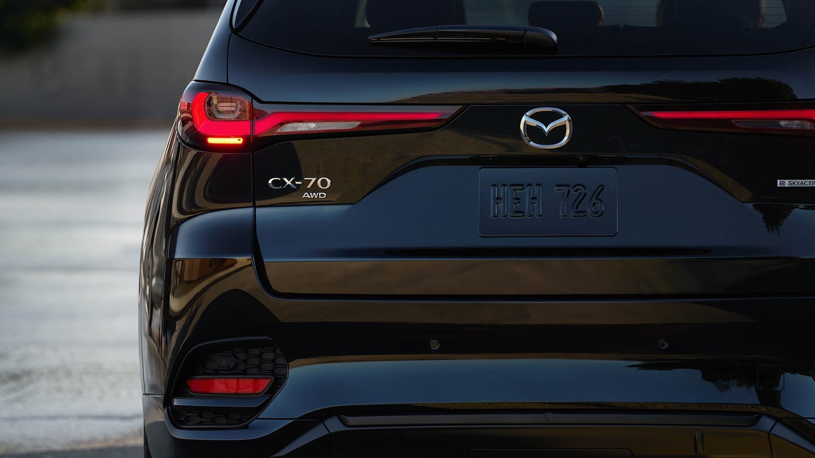 Unveiling the Latest 2025 Mazda CX-70 thumbnail