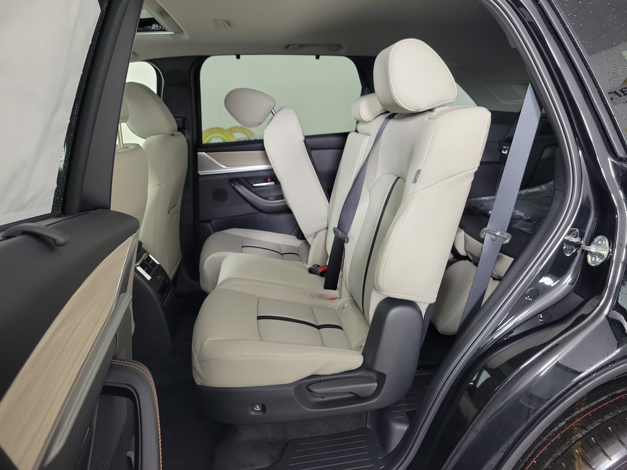 2026 Mazda CX-90 Preferred Package - Photo 10