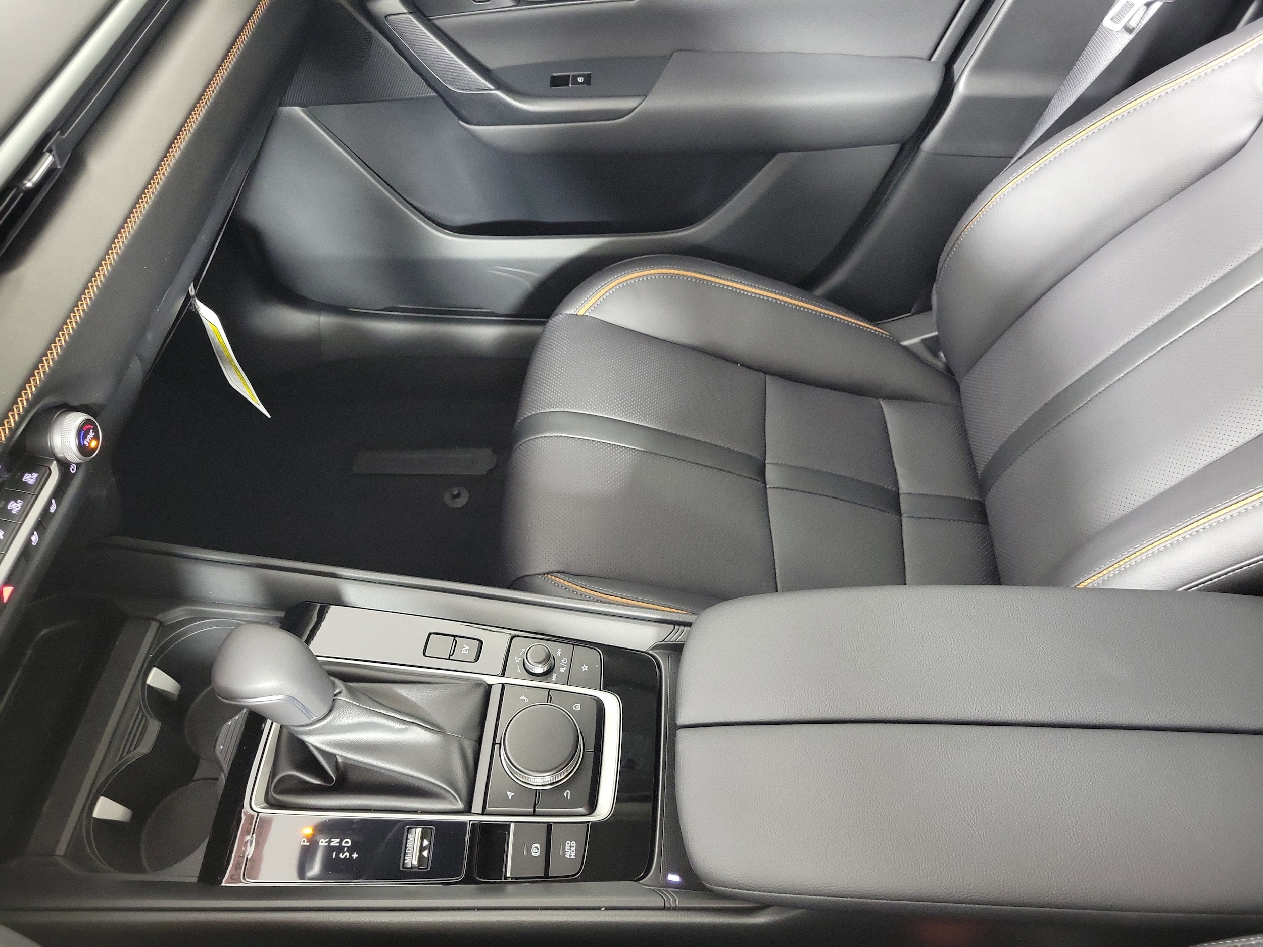 2026 Mazda CX-50 Premium - Photo 23