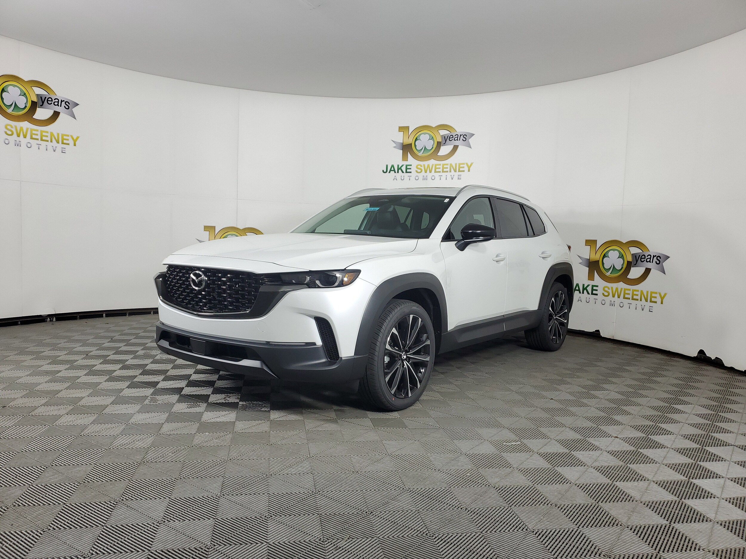 2025 Mazda CX-50 2.5 Premium Plus photo 3