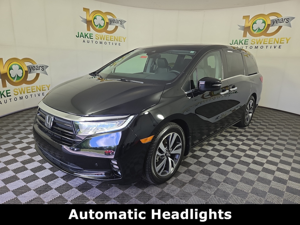 Used 2021 Honda Odyssey Touring Auto Van