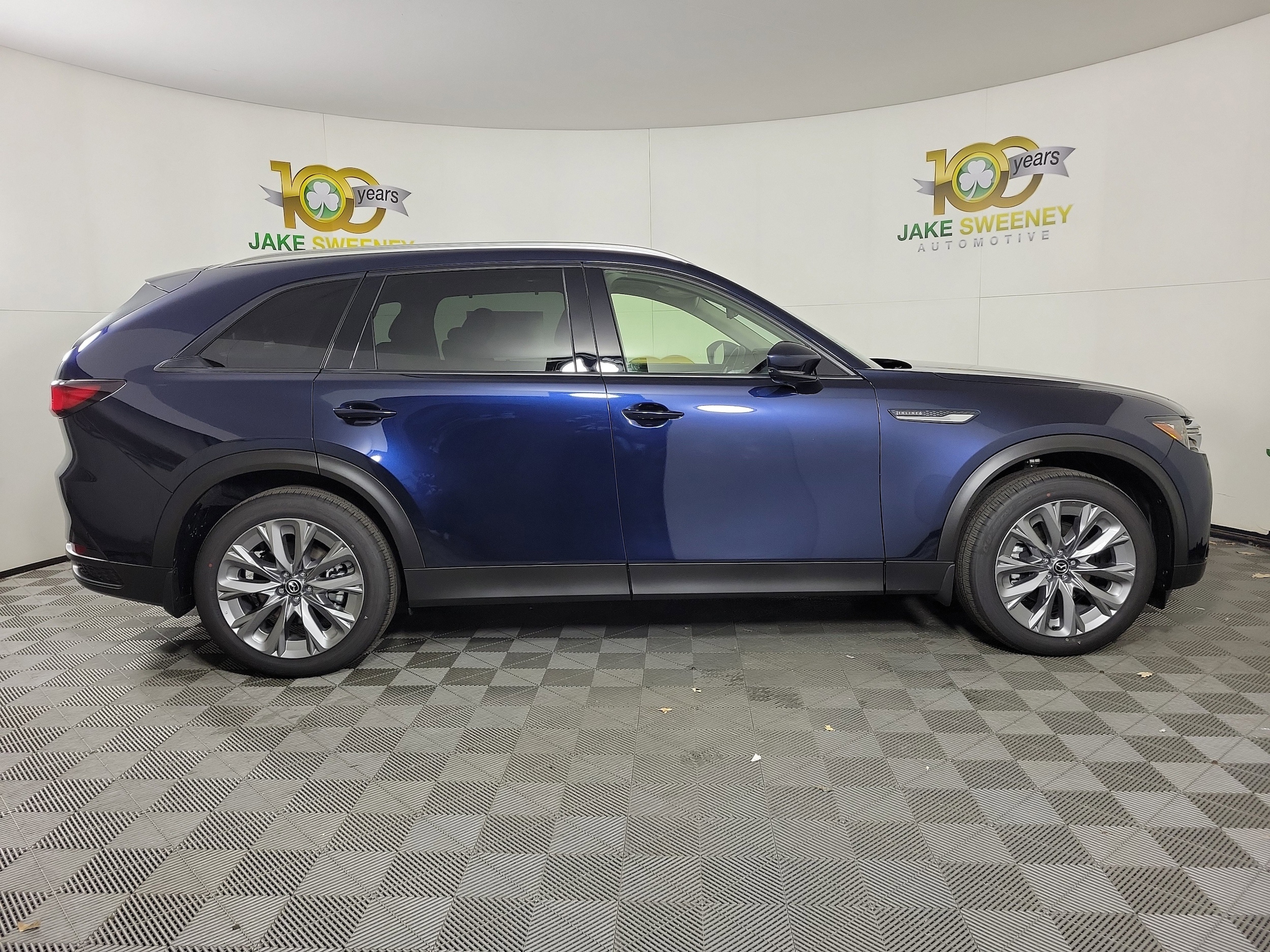 2026 Mazda CX-90 Preferred Package - Photo 8