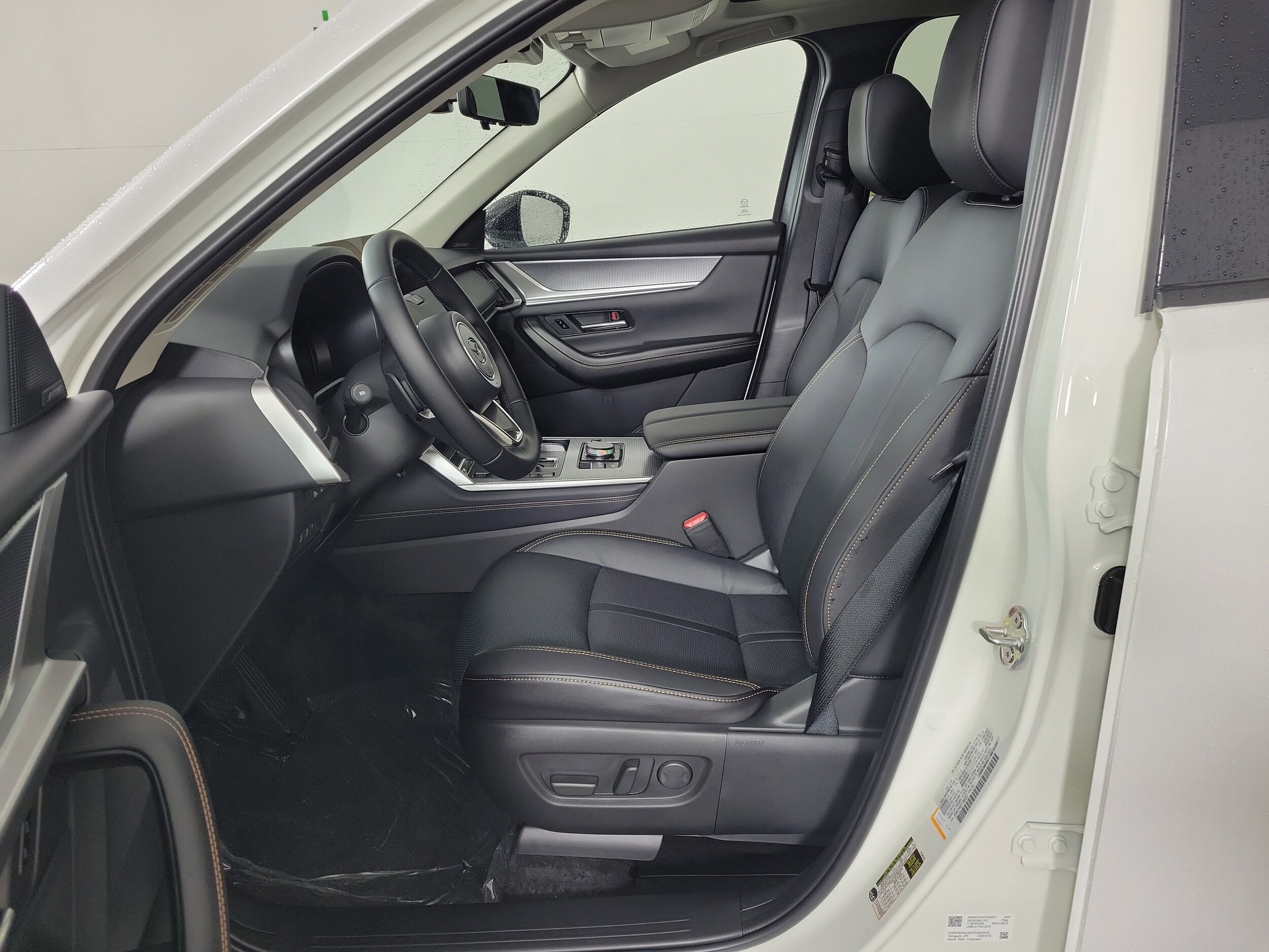 2026 Mazda CX-90 Premium Package - Photo 9