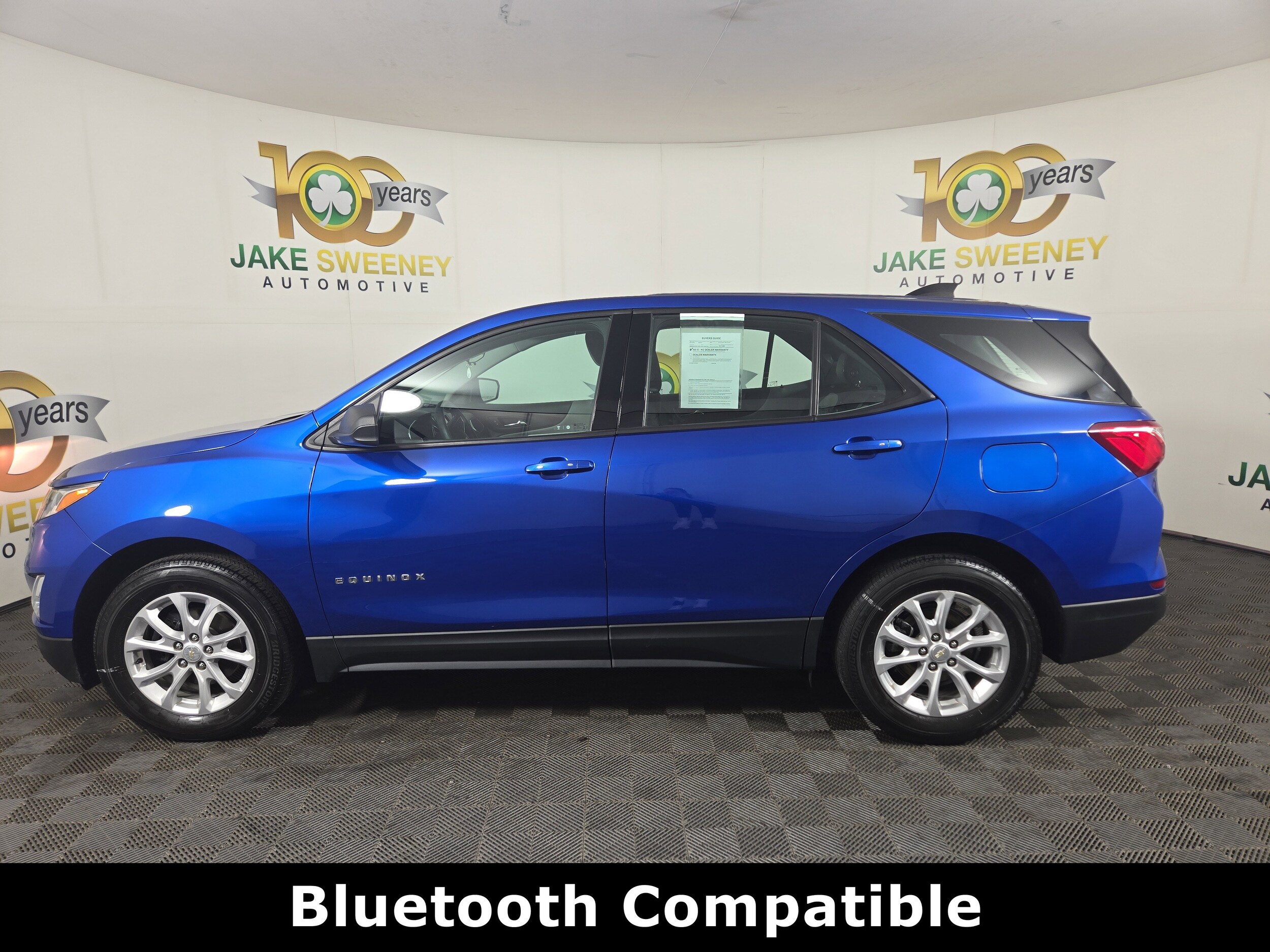 2019 Chevrolet Equinox LS photo 3