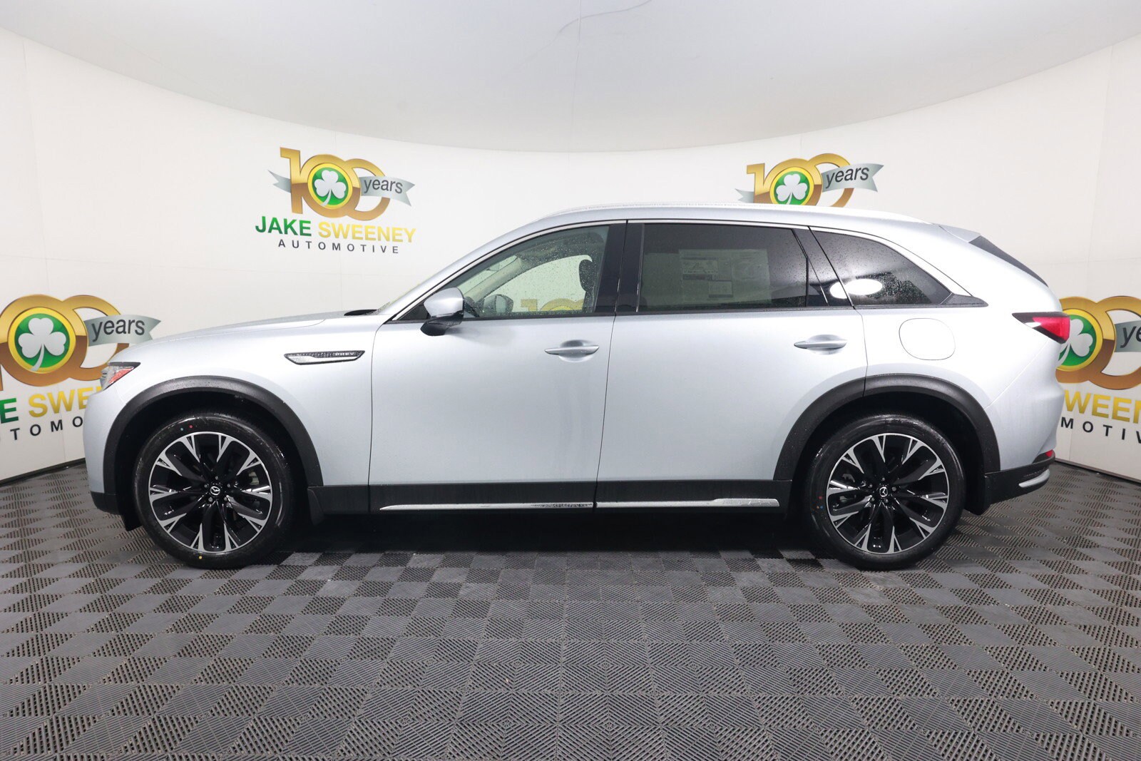 2024 Mazda CX-90 Plug-in Hybrid Premium photo 4