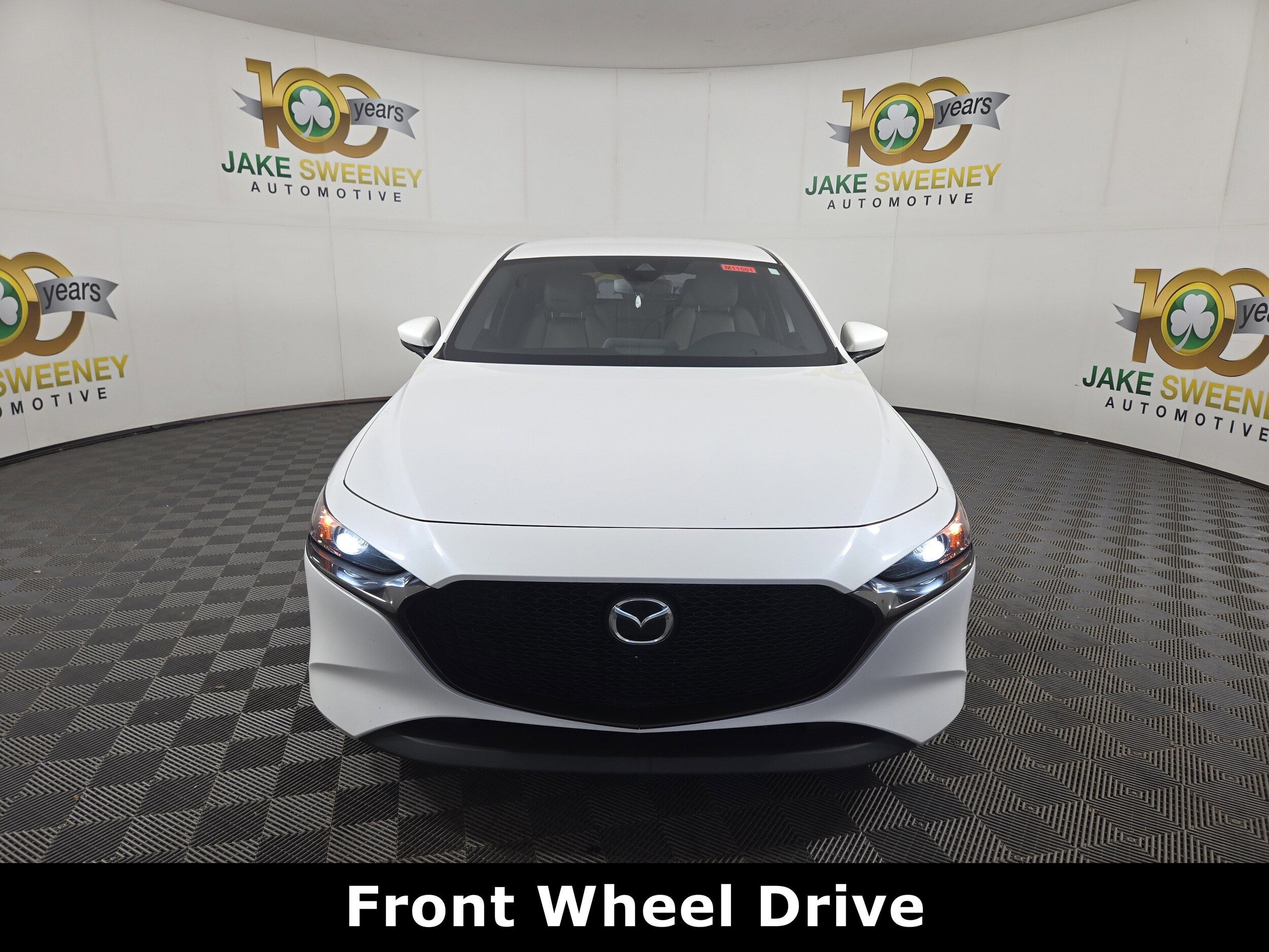 2019 Mazda Mazda3 Hatchback Preferred photo 2